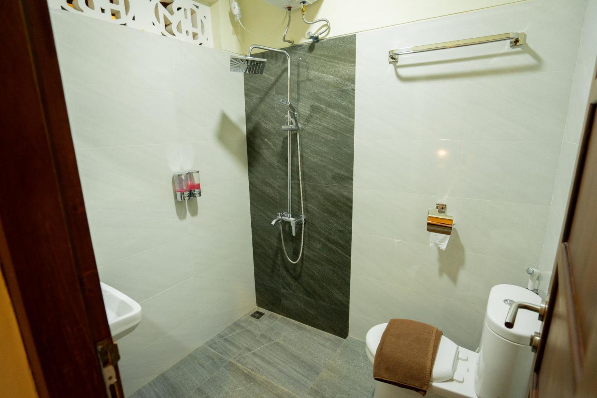 Yuwono Hotel & Villa Malioboro Yogyakarta Exteriör bild